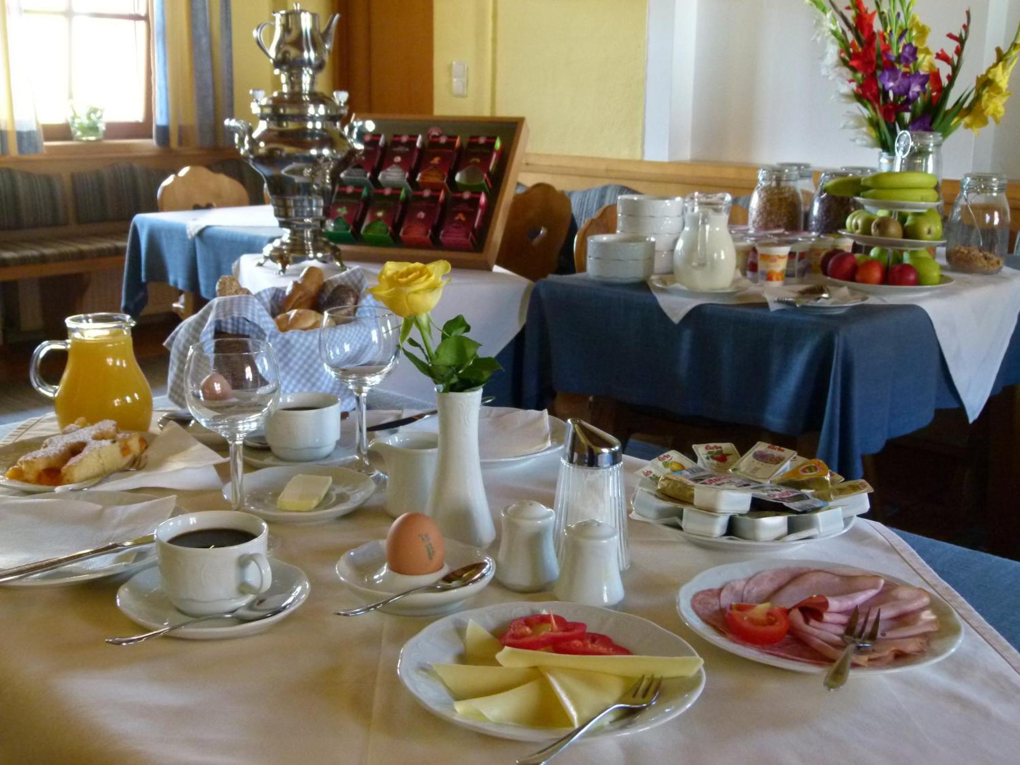 Hotel Fischachstubn ベルクハイム エクステリア 写真